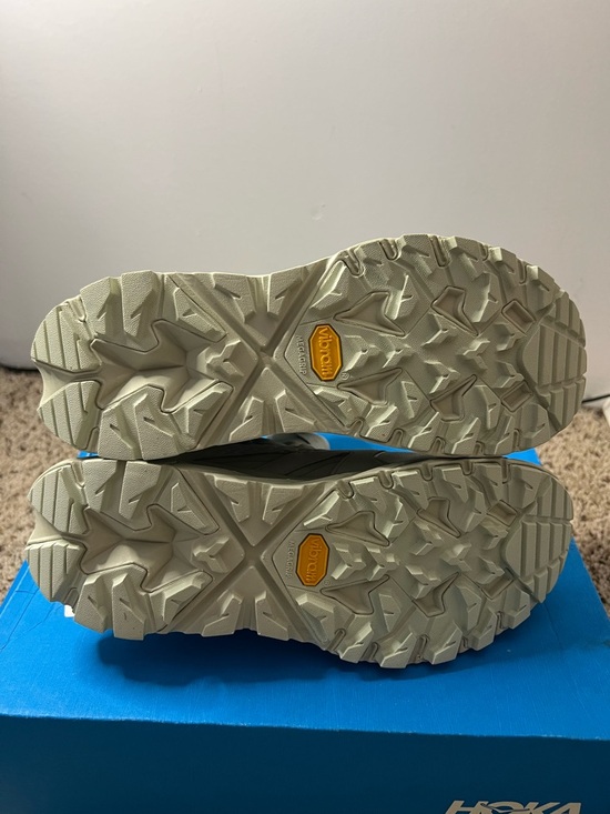 Hoka One Women's Anacopa Mid GTX Sneakers in Celedon Tint/Eggnog Size 7B NIB - Picture 6 of 11